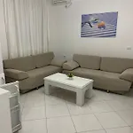 Eleana *