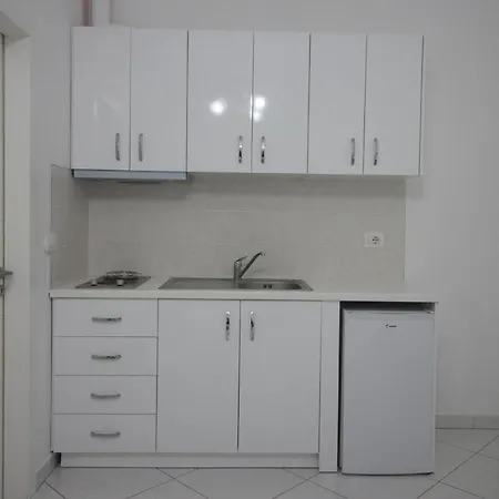 Eleana Apartment Sarande