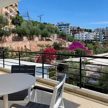 Eleana Apartment