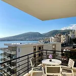 Eleana Apartment *