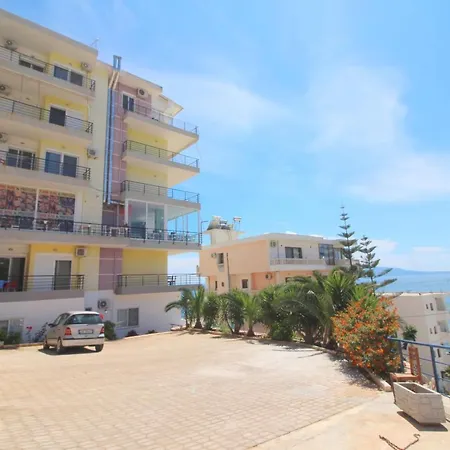 Eleana Appartement *