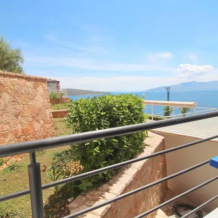 Eleana * Sarandë