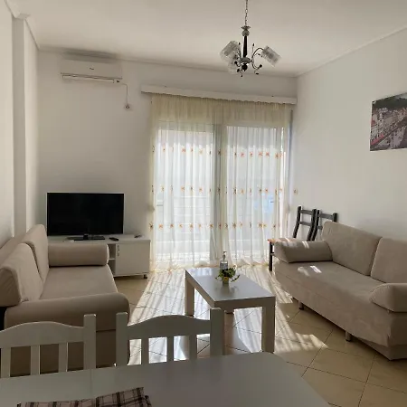 Eleana Apartament