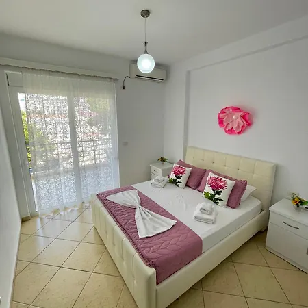 Eleana Apartment