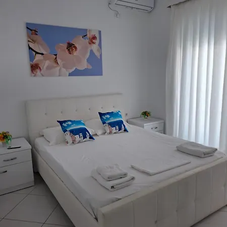 Eleana Appartamento Sarandë