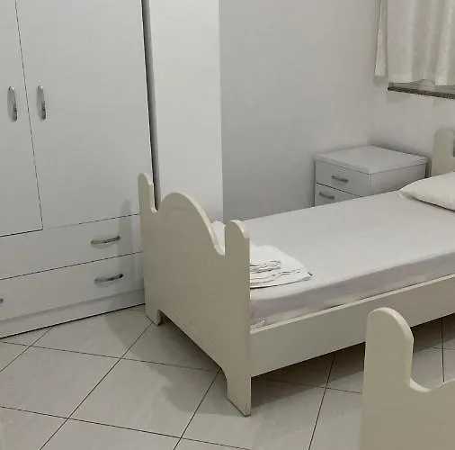 公寓 Eleana Sarandë