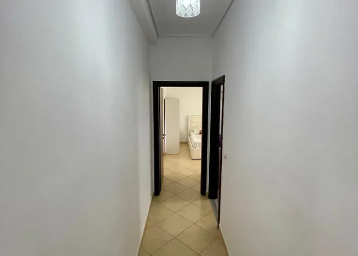 公寓 Eleana Sarandë