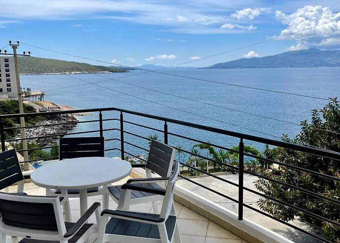 Eleana * Sarandë