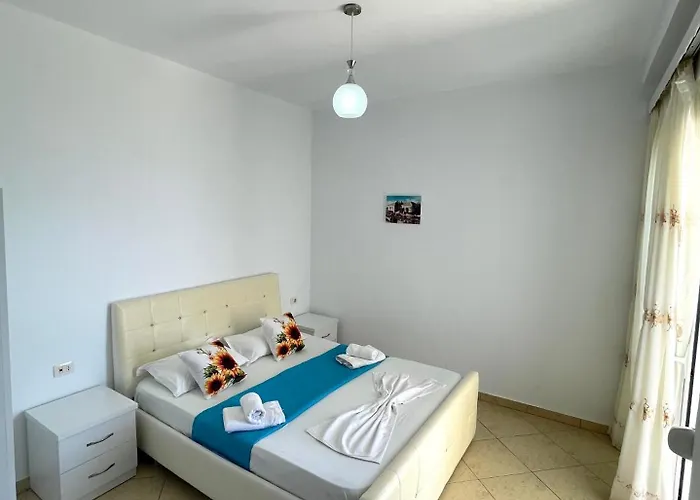 公寓 Eleana Sarandë