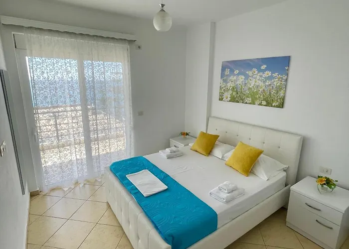 公寓 Eleana Sarandë